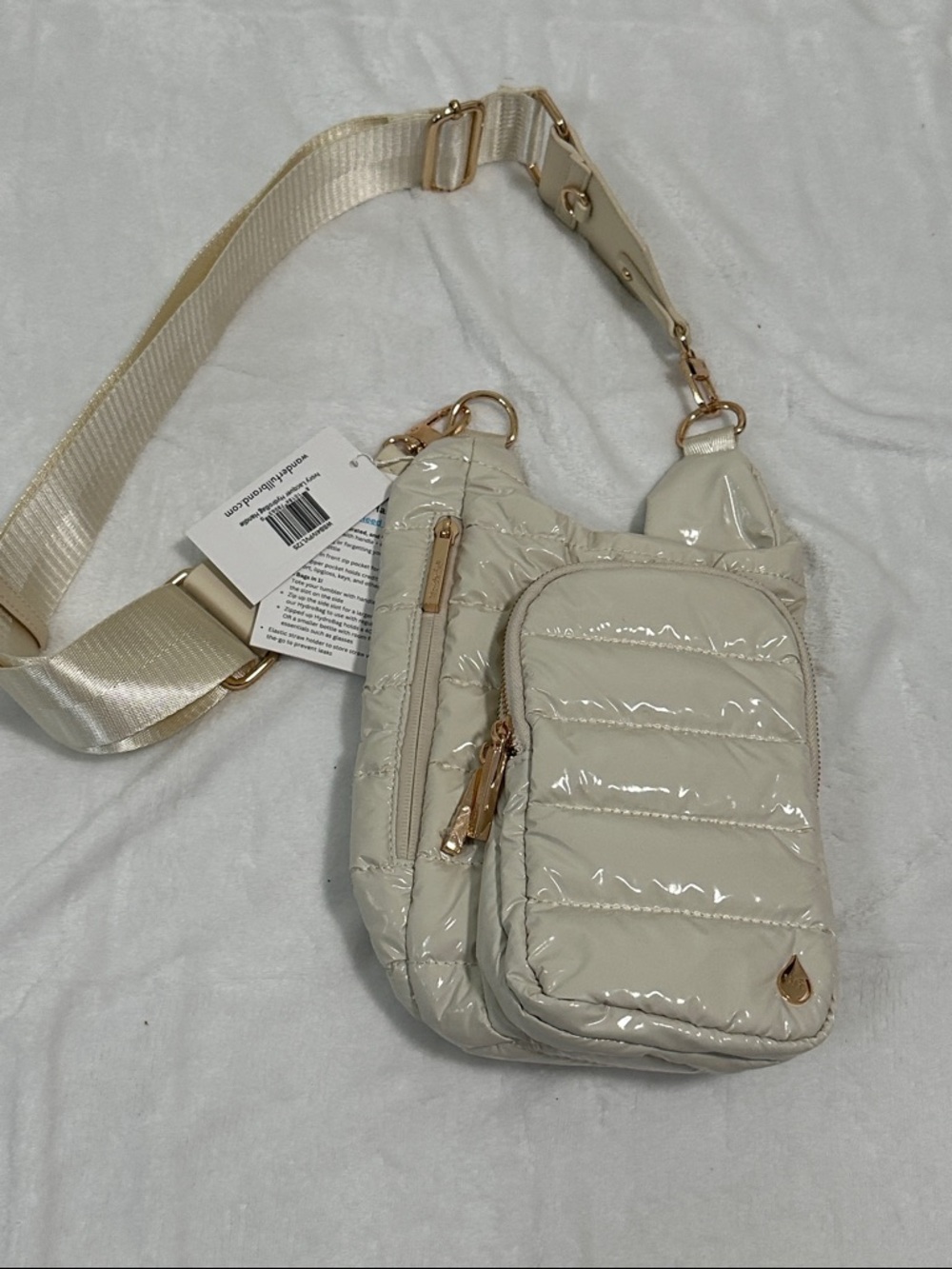 ❤️ NWT Wanderfull Hydro Crossbody Bag